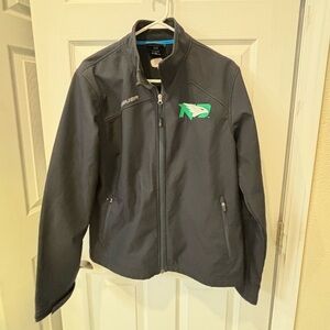 UND Jacket‎
